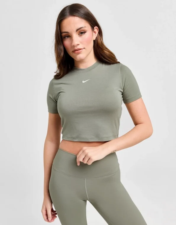 Nike Women's Crop Top