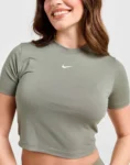 Nike Women’s Crop Top